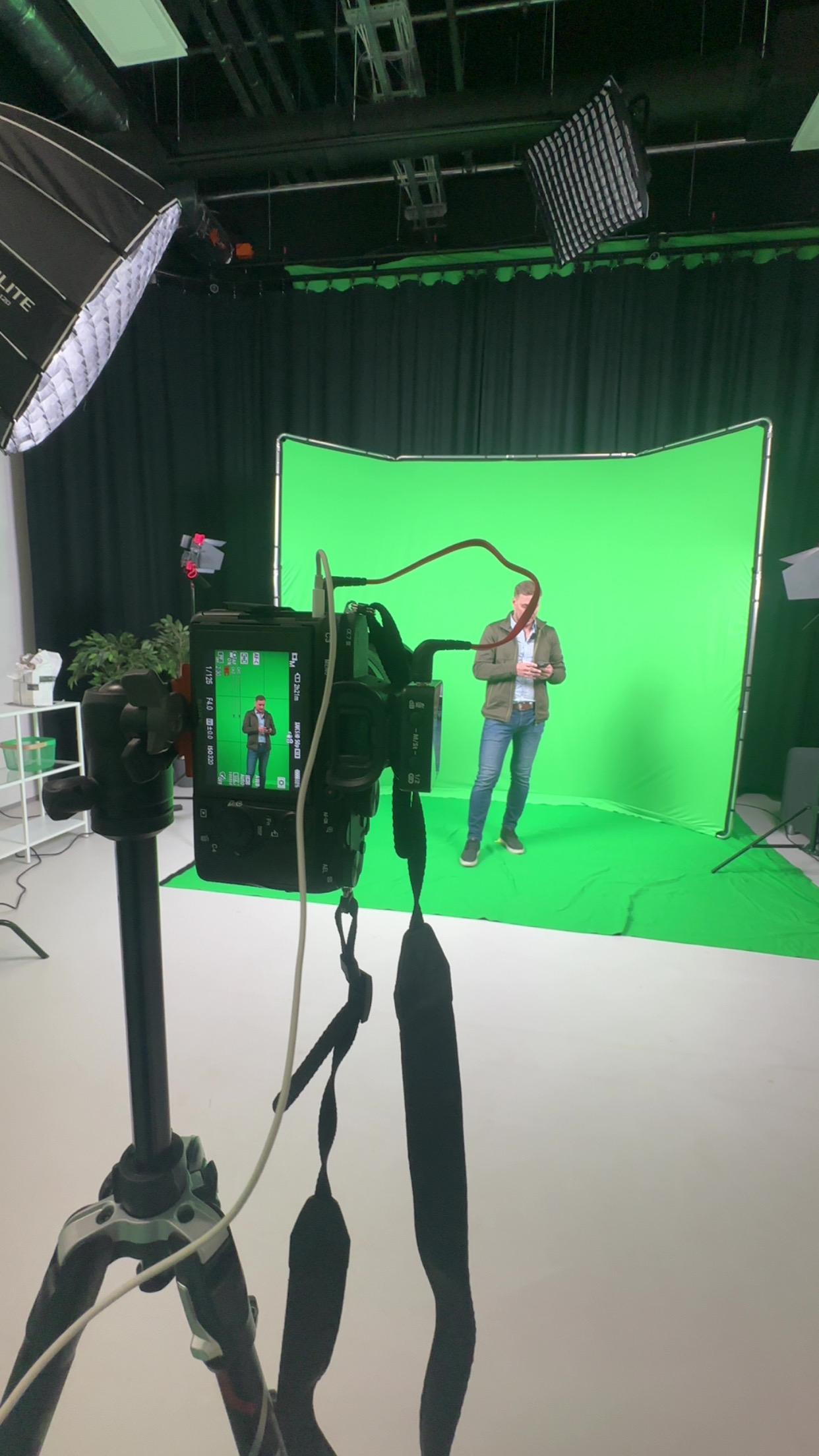 Reydan video production studio setup